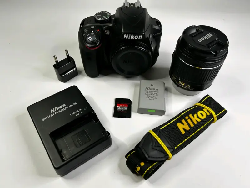 NIKON D3300 + 18-55MM | 7.400 disparos | SemiNueva - 2