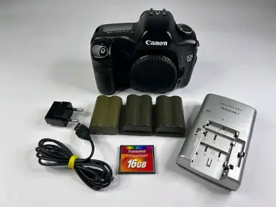 Canon 5D Mark 1 Cuerpo | 7 mil disparos - miniatura 4