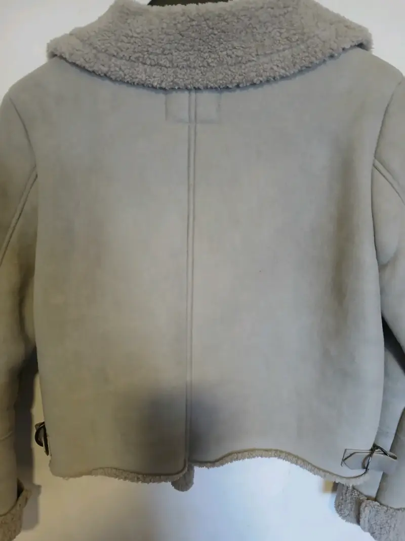Chaqueta de mujer gris con forro de lana - 2