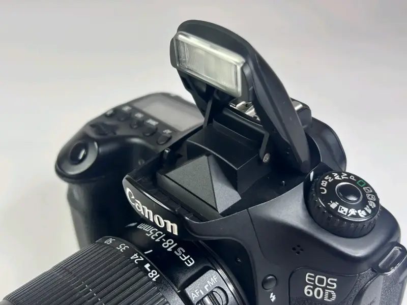 Canon 60D +18-135MM | 34.800 disparos - 2