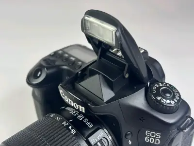 Canon 60D +18-135MM | 34.800 disparos - miniatura 2