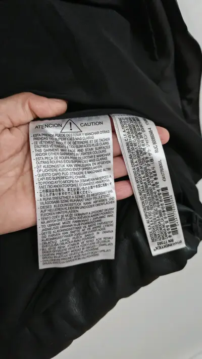 Chaqueta puffer sin mangas Zara para mujer - miniatura 4