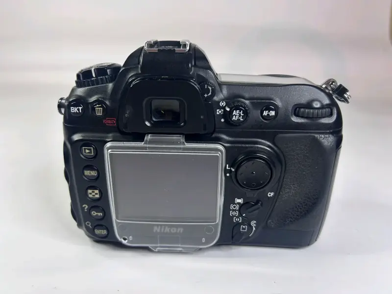 Nikon D200 Cuerpo | 42.600 disparos - 2