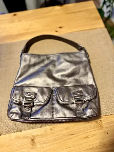 Bolso de cuero Michael Kors gris metálico - miniatura 2