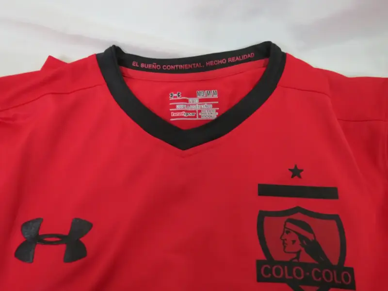 Camiseta de fútbol Colo-Colo roja Under Armour - 6