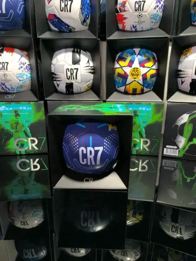 Balón de fútbol CR7 edición especial - miniatura 3