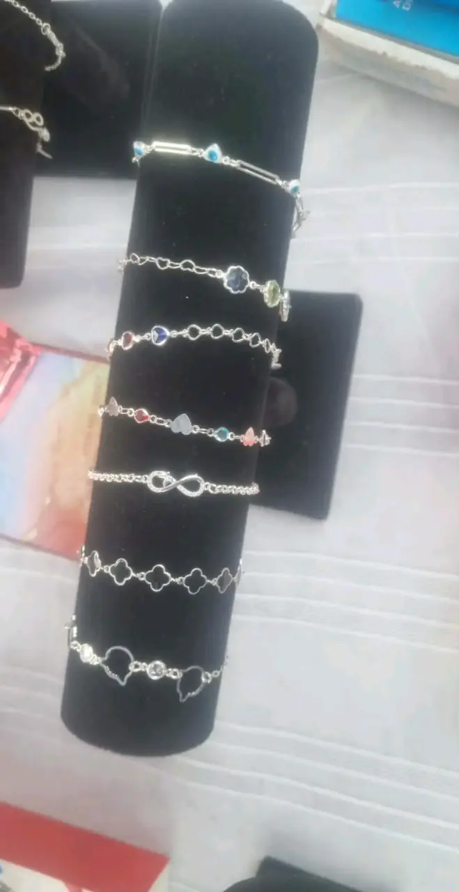 Set de Pulseras y Collares de Plata - 2