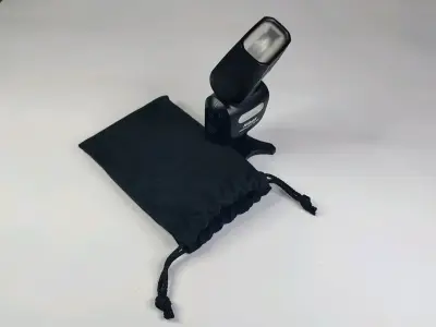 Flash Nikon Speedlight SB-500 con funda - miniatura 4
