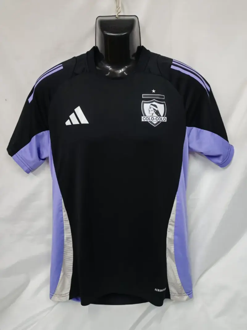 Camiseta Colo-Colo Negra y Morada Talla M - 1