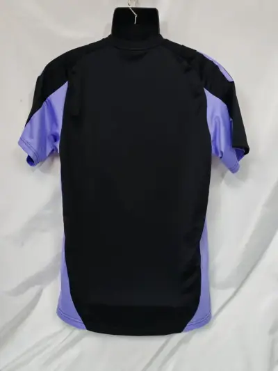 Camiseta Colo-Colo Negra y Morada Talla M - miniatura 3