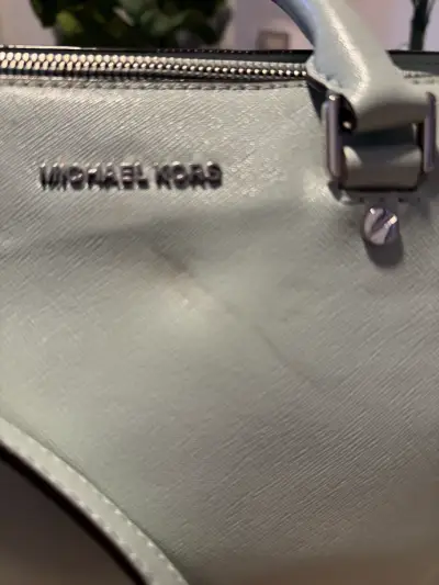 Bolso de mano Michael Kors con correa cruzada - miniatura 5