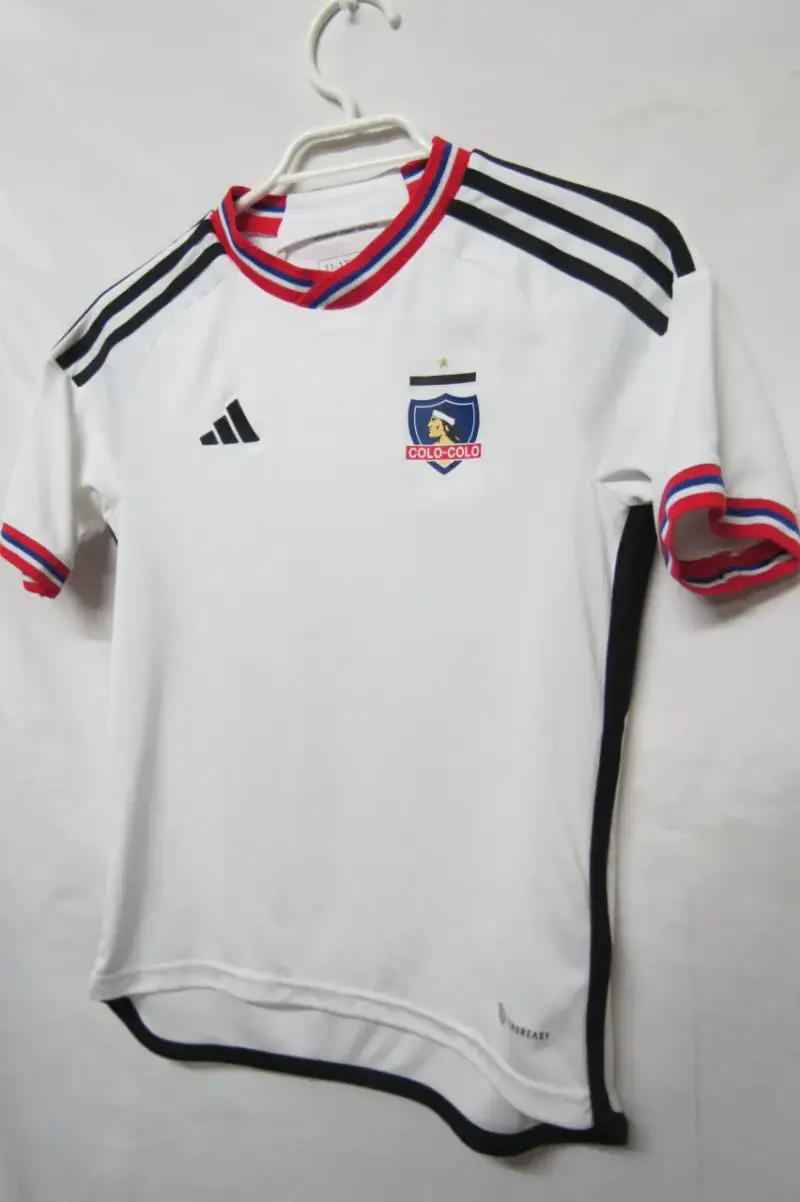 Camiseta de fútbol Colo-Colo Adidas  talla 12 niño - 3