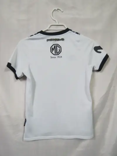 Camiseta de fútbol Colo-Colo Umbro talla 8 niño - miniatura 4