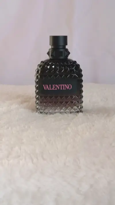 Perfume Valentino Uomo Born in Roma Intense - miniatura 2