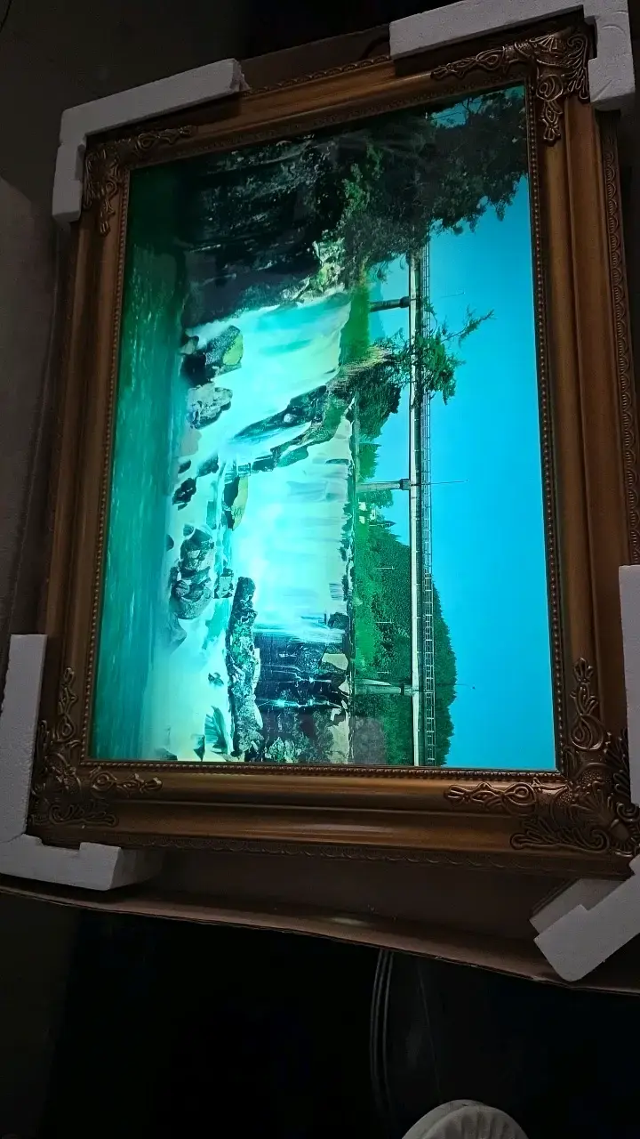 Cuadro decorativo con paisaje de cascada