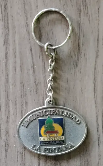 Llavero Municipalidad La Pintana 2002 - miniatura 3