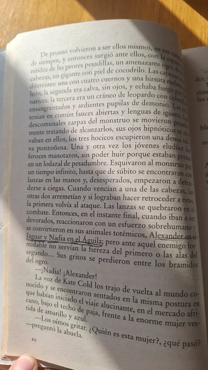 Libro El Bosque de los Pigmeos de Isabel Allende - 2