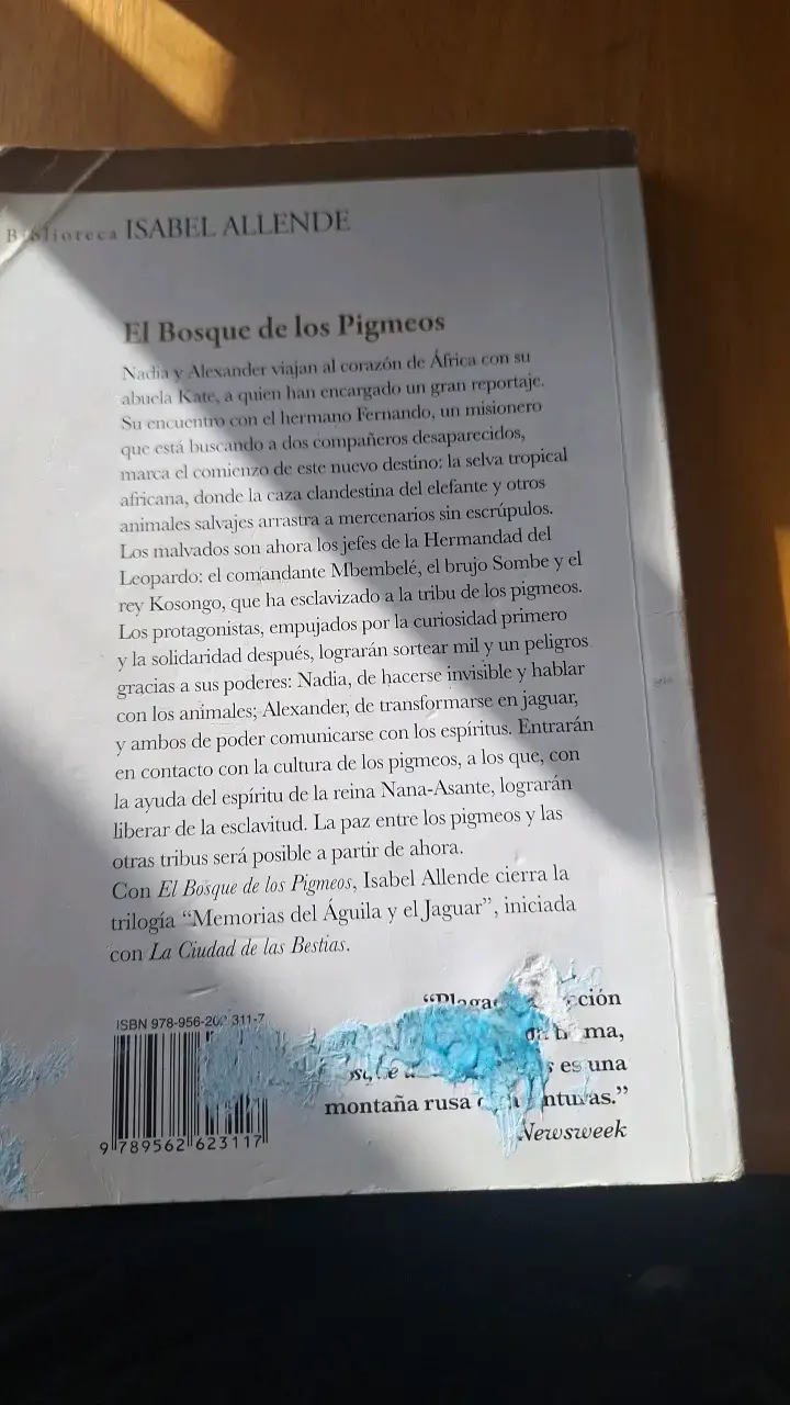 Libro El Bosque de los Pigmeos de Isabel Allende - 3