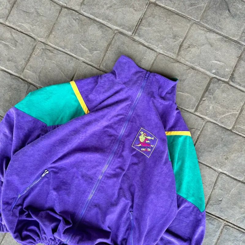 Chaqueta deportiva vintage morada y verde - 2