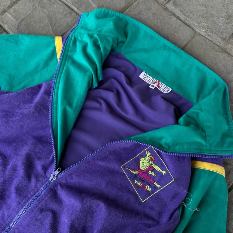 Chaqueta deportiva vintage morada y verde - 4