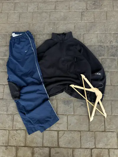 Polar negro con cierre Nike para hombre - miniatura 5