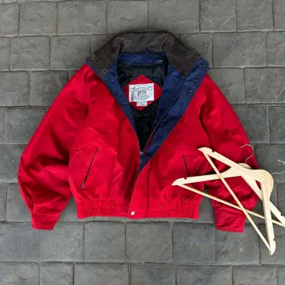 Chaqueta Roja John Ashford con Cuello de cuero - miniatura 1