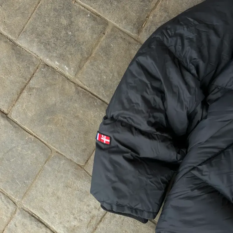 Chaqueta acolchada negra Eider para invierno - 5