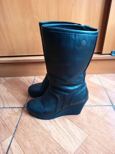 Botas de cuero negras con plataforma - miniatura 2
