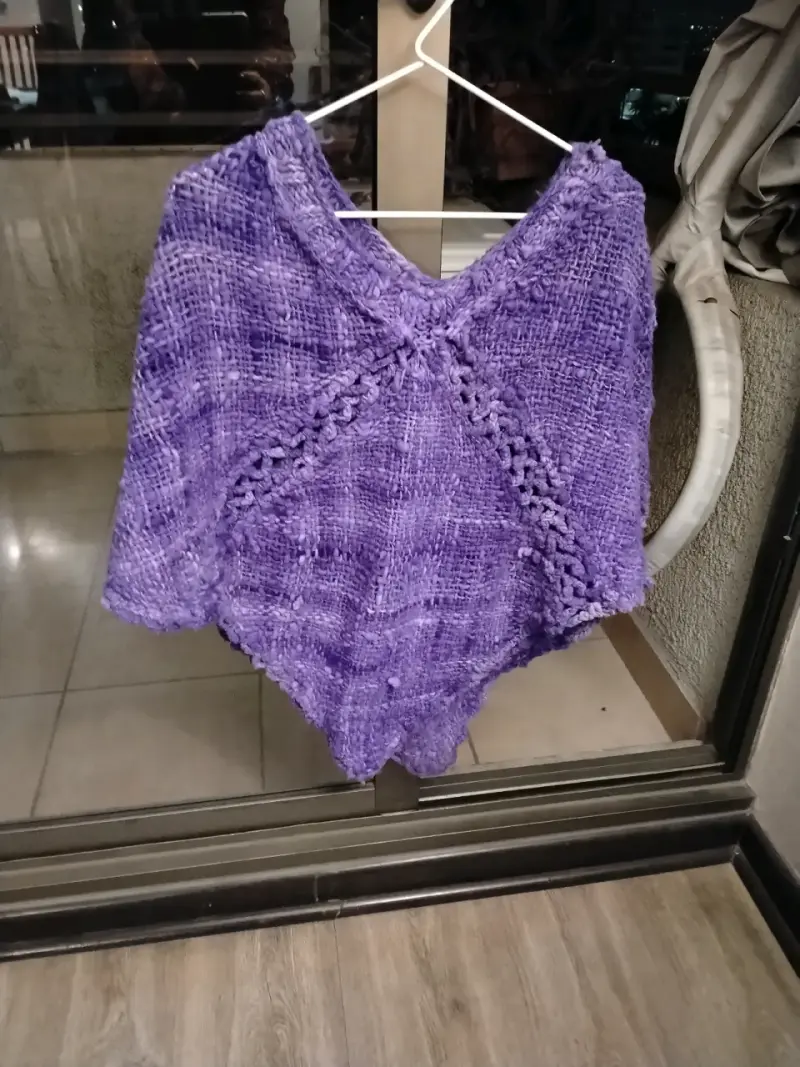 Vestidos umbrales niña y manta de lana de Chiloé - 2