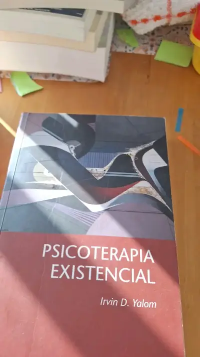 Libro Psicoterapia Existencial de Irvin D. Yalom - miniatura 1