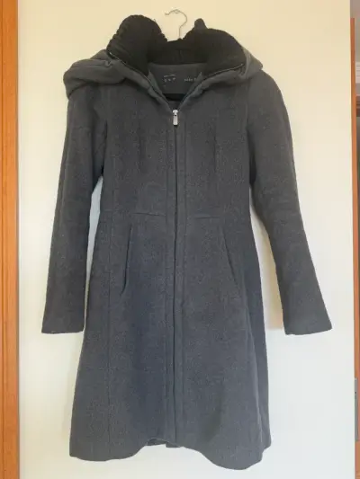 Abrigo gris con capucha Zara Basic - miniatura 1