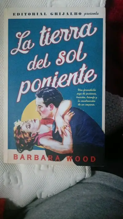 Libro 'La Tierra del Sol Poniente' de Barbara Wood - miniatura 1
