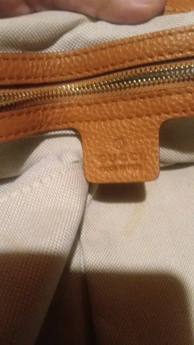 Bolso de cuero marrón con cadena Gucci - miniatura 2
