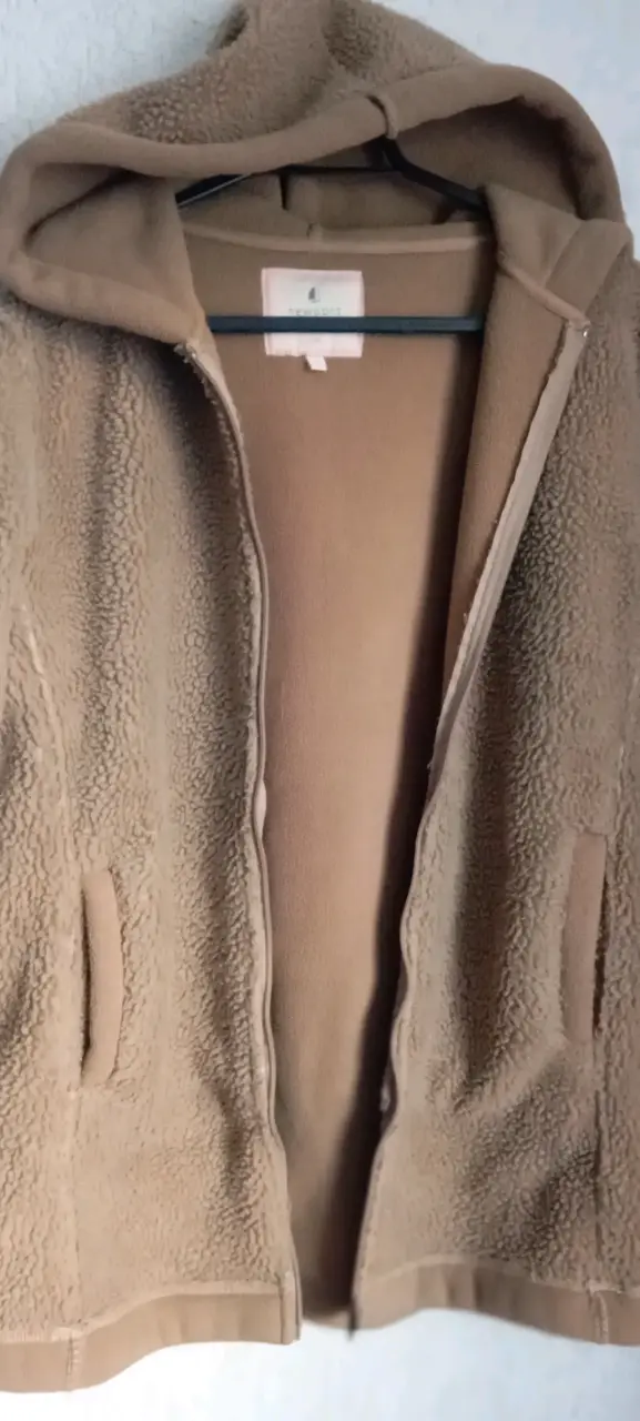 Chaqueta de polar beige con capucha - 2