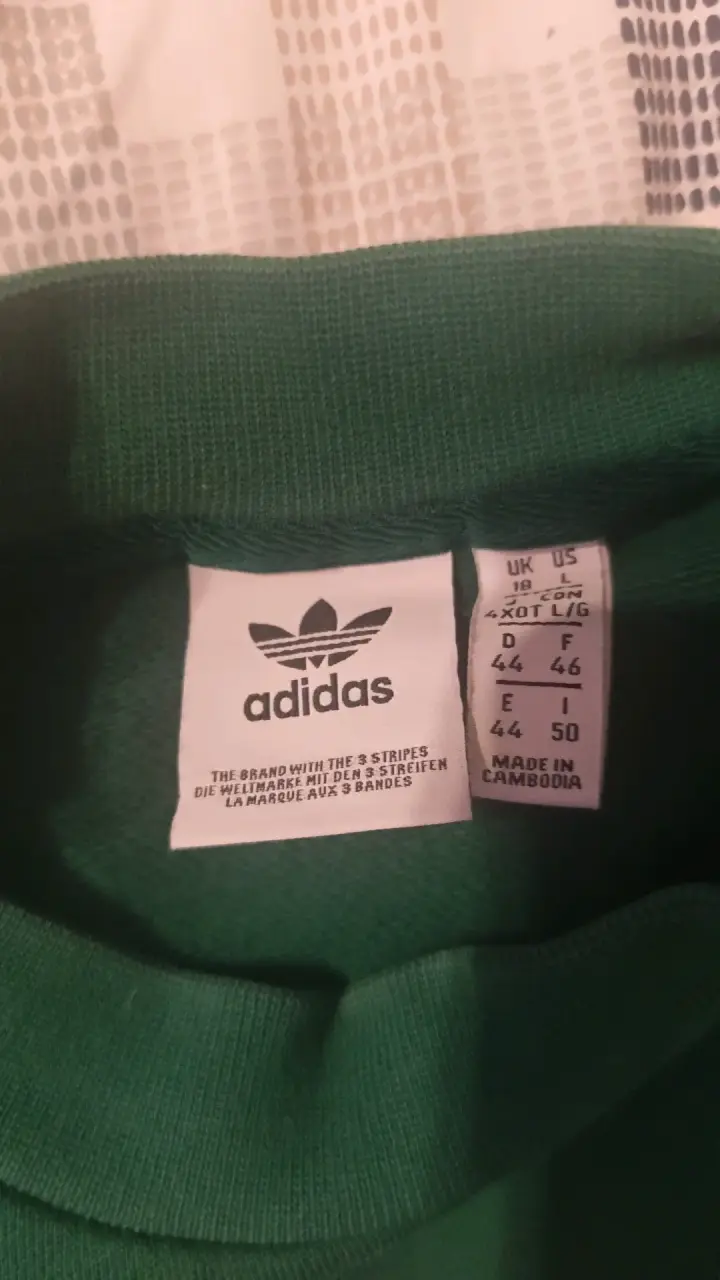 Polerón verde Adidas con logo grande - 3