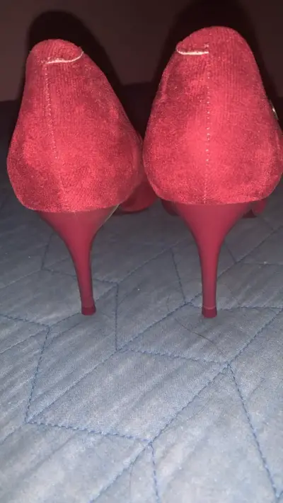 Zapatos de tacón alto burdeos Via Uno - miniatura 2