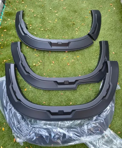 Extensión de tapabarros para Maxus T60 - miniatura 1