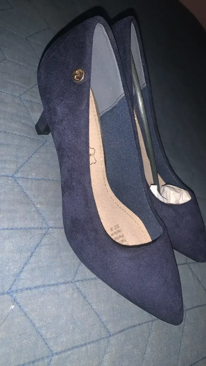 Zapatos de tacón azul marino Via Uno - 2