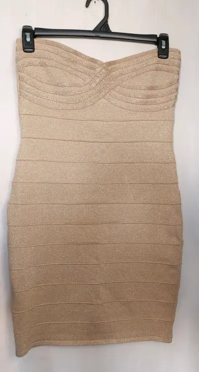 Vestido ajustado dorado brillante - miniatura 2