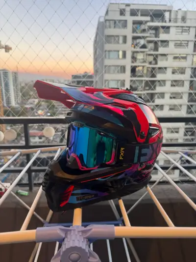Casco LS2 + Antiparras FXR - miniatura 2