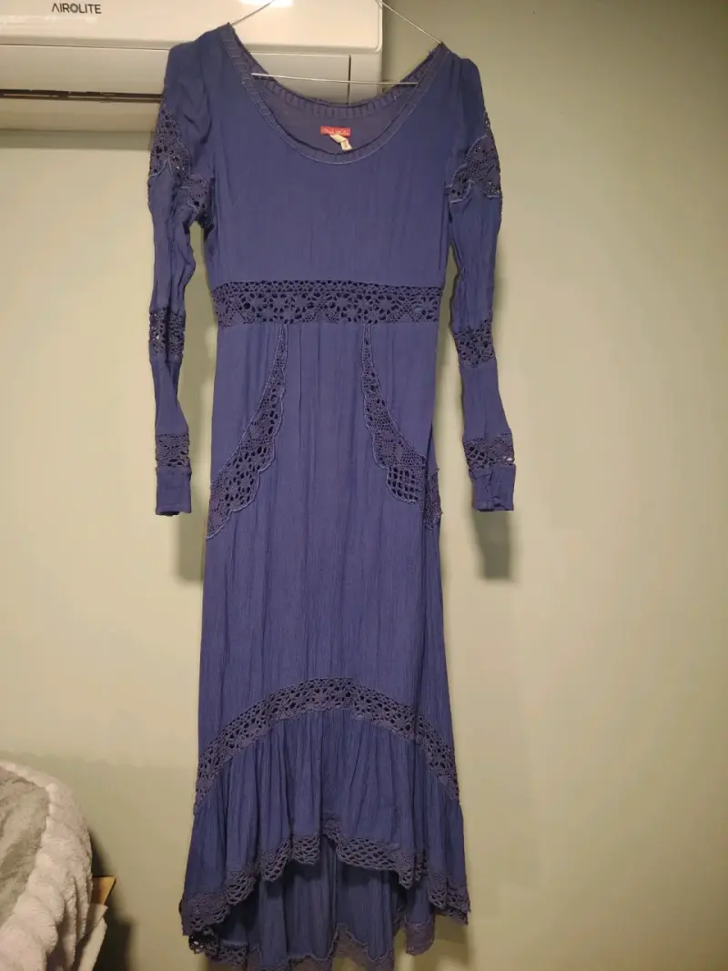 Vestido largo azul con encaje RKF - 2