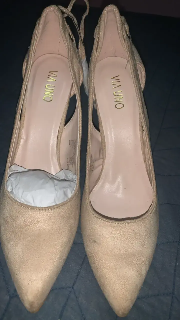 Zapatos de tacón beige Via Uno elegantes - 1