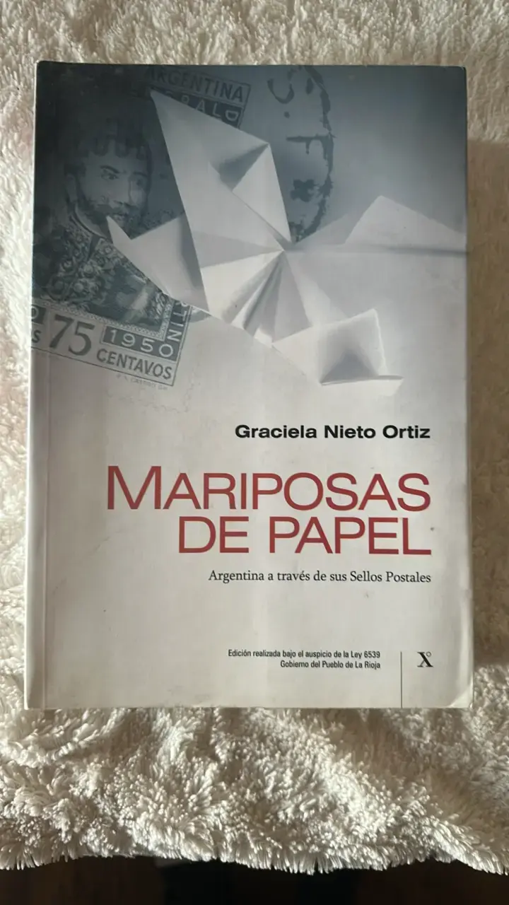 Libro Mariposas de Papel de Graciela Nieto Ortiz - 1