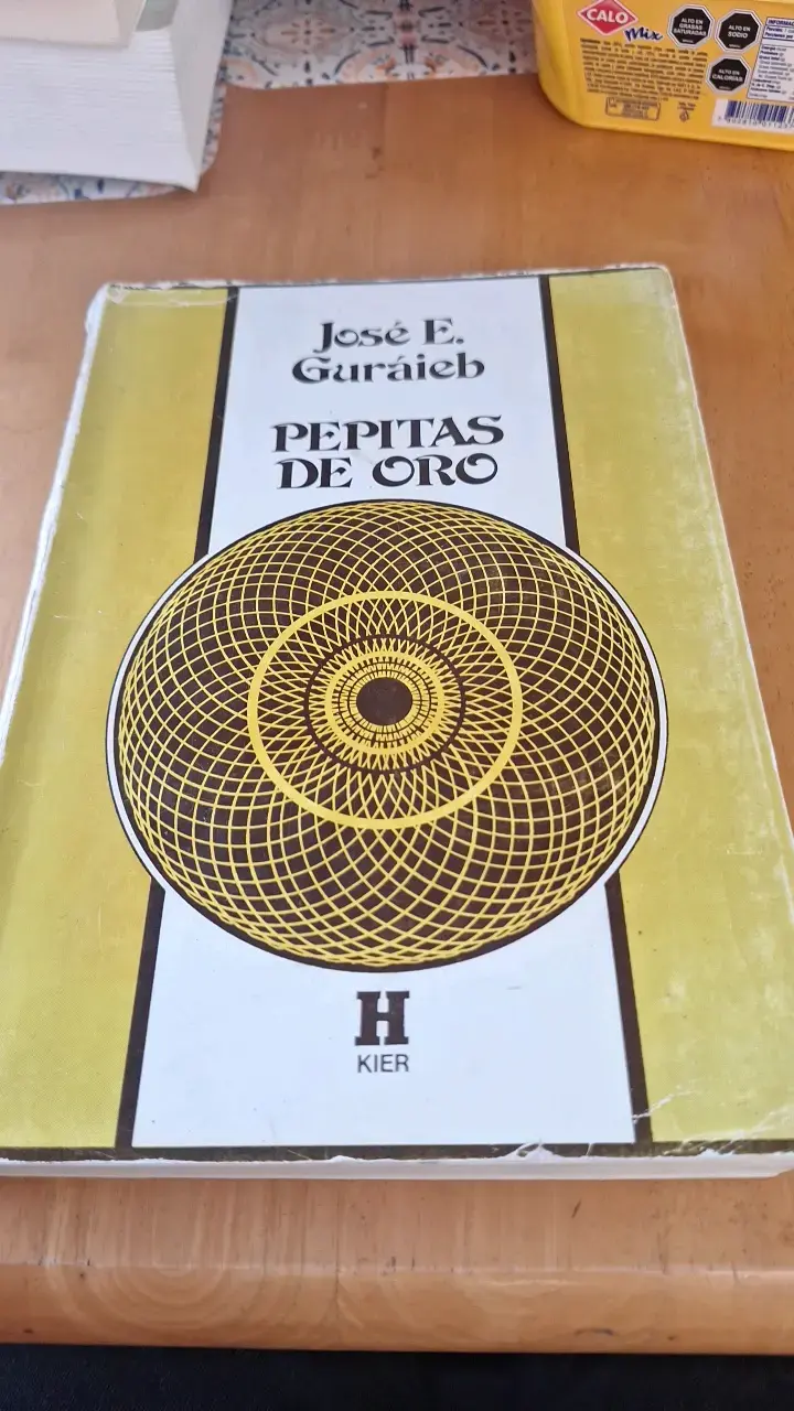 Libro Pepitas de Oro de José E. Guraieb