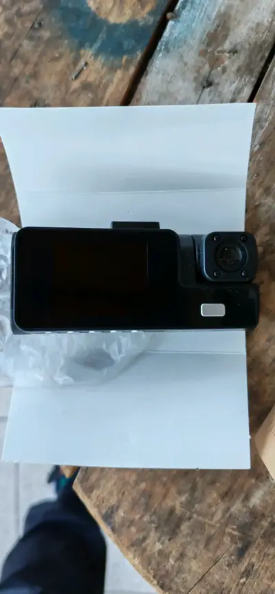 Cámara DVR HD para auto con grabación continua - miniatura 6