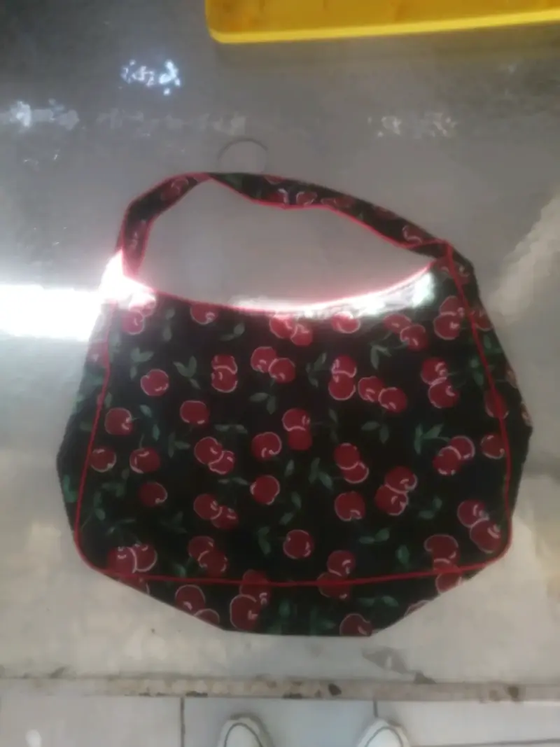 Bolso de tela con diseño de cerezas - 2