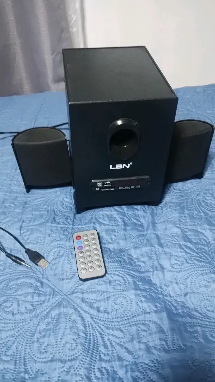 Subwoofer para PC laptop - 4