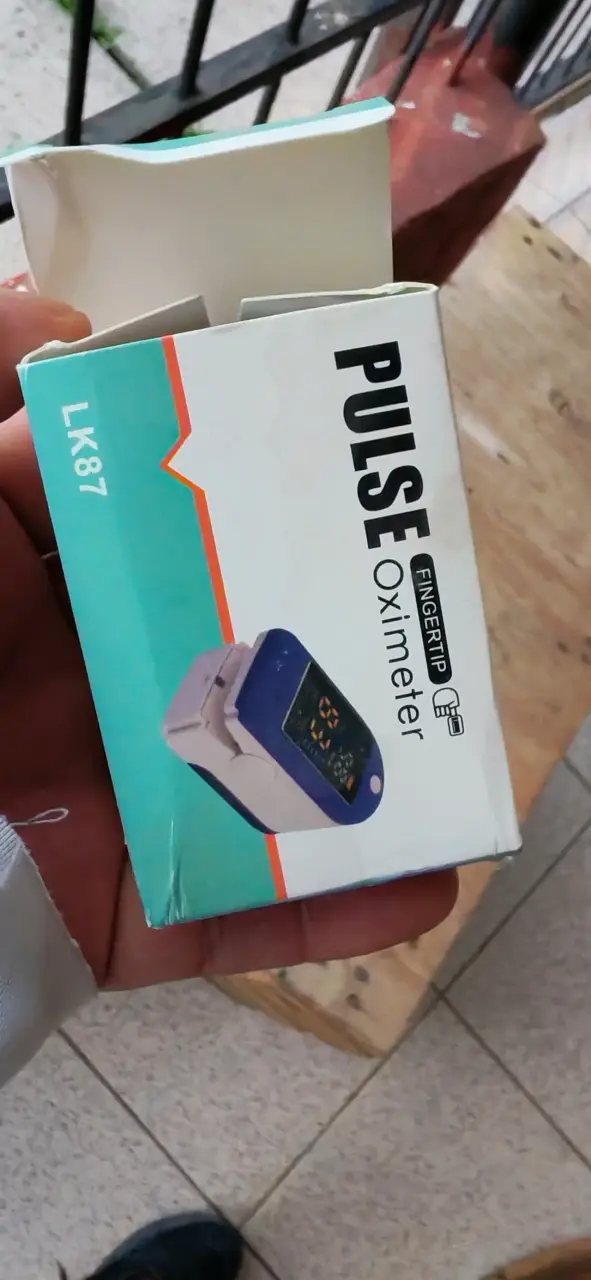 Oxímetro de Pulso Fingertip LK87 - 2