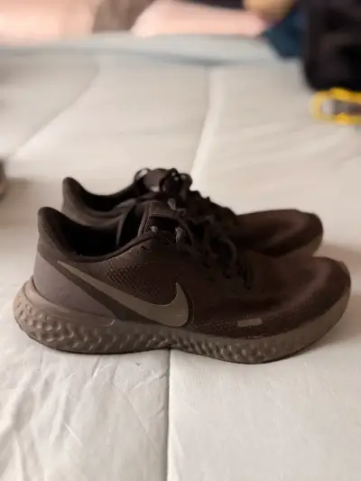 Zapatillas deportivas Nike negras para hombre - miniatura 1