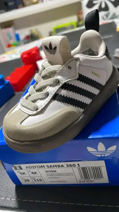 Zapatillas Adidas Samba para niños, talla 20 - miniatura 1